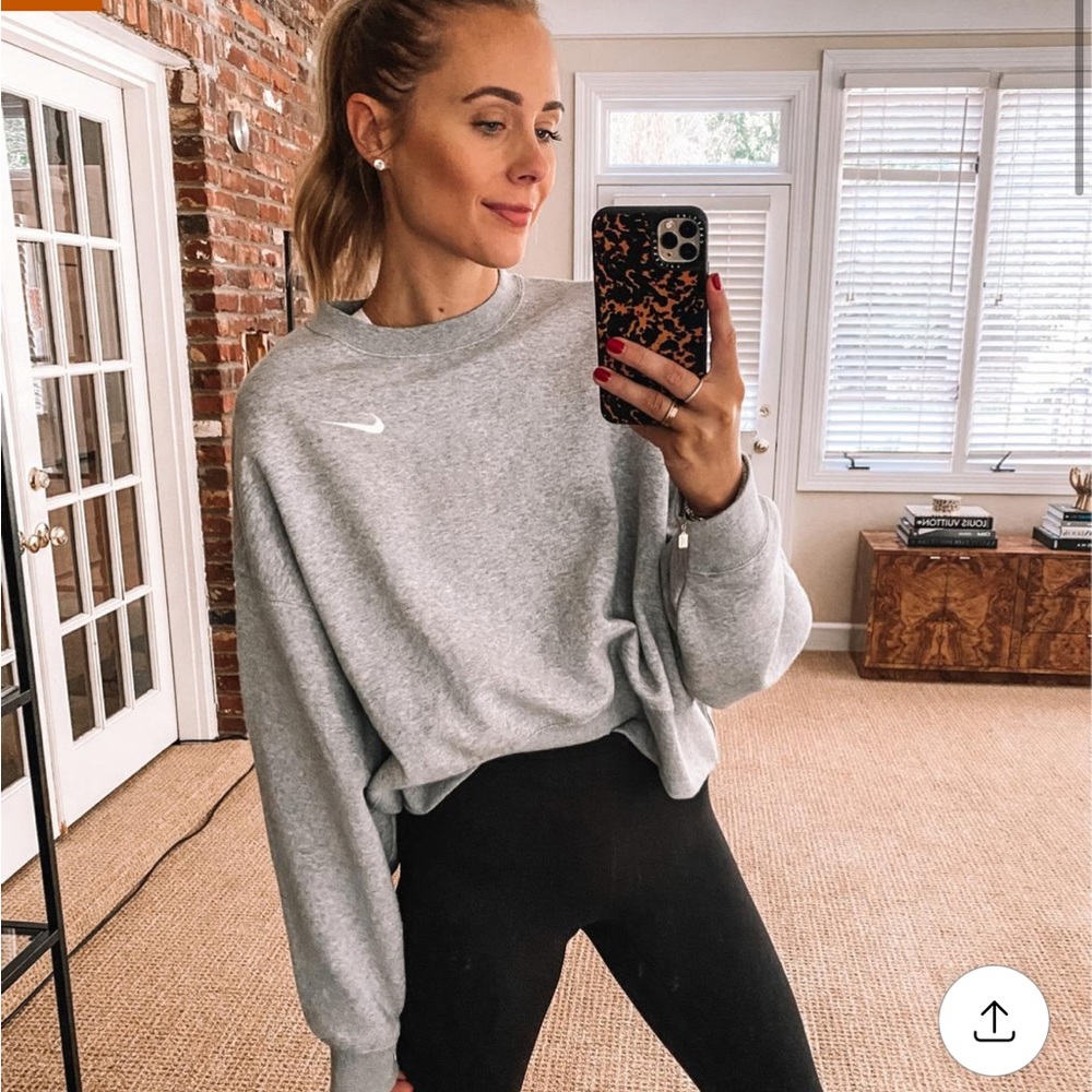 Nike Cropped Sweatshirt